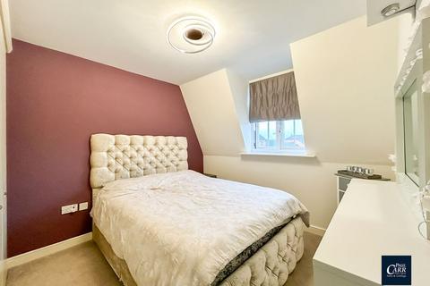 28 Grange Drive, Streetly, Sutton Coldfield, B74 3DT