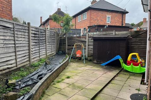 3 bedroom semi-detached house for sale, Bentley Drive, Walsall, WS2 8RU
