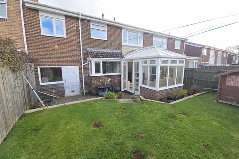 4 bedroom terraced house for sale, Hareside, Cramlington