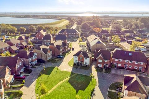 3 bedroom detached house for sale, Grant Avenue, Walton-On-Thames