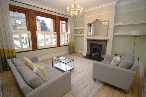 5 bedroom semi-detached house to rent, Victoria Avenue, Didsbury, Manchester, Greater Manchester, M20