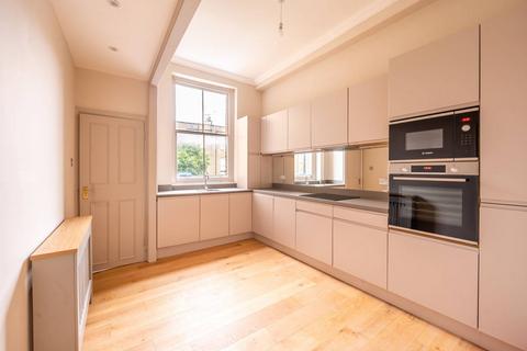 1 bedroom flat to rent, Hildyard road, Fulham, London, SW6