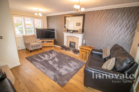 3 bedroom detached house for sale, Taylor Way, Oldbury B69