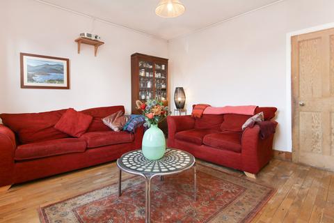 3 bedroom flat for sale, 27/3 Mount Lodge Place, Portobello, Edinburgh EH15 2AD