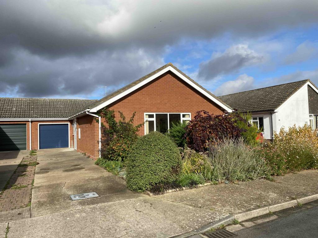 3 Bedroom Detached Bungalow for Sale