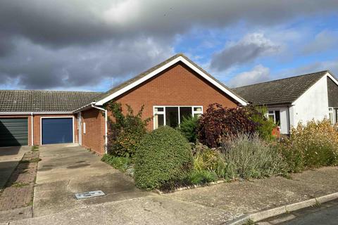 3 bedroom detached bungalow for sale, Upperfield Drive , Old Felixstowe