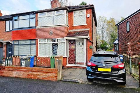 2 bedroom end of terrace house for sale, Gloucester Road, Droylsden