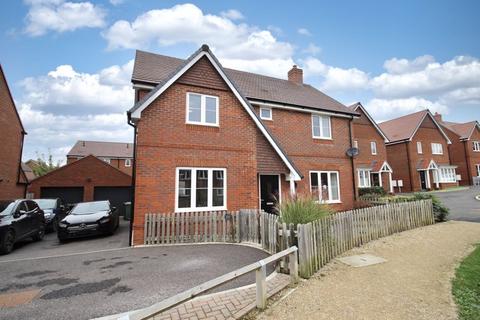 4 bedroom detached house for sale, Harper Road, Southampton SO32