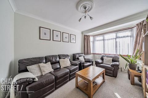 3 bedroom semi-detached house for sale, Vicarage Road, Hornchurch, RM12