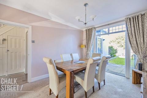 5 bedroom terraced house for sale, Burnway, Hornchurch, RM11