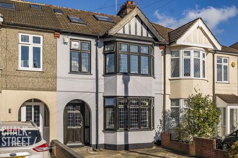 5 bedroom terraced house for sale, Burnway, Hornchurch, RM11