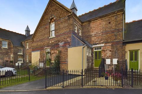 2 bedroom terraced house for sale, Kyrle Close, Telford TF8