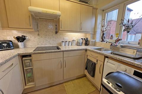 1 bedroom retirement property for sale, Kings Loade, Bridgnorth WV16