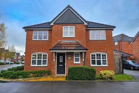 4 bedroom detached house for sale, Becconsall Gardens, Preston PR4