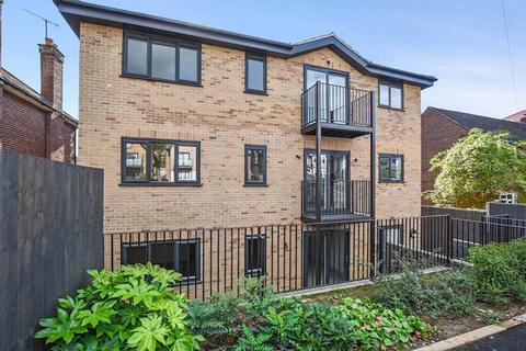 2 bedroom flat for sale, NEW DEVELOPMENT - West Wycombe Road, High Wycombe, HP12