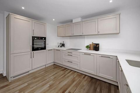 2 bedroom flat for sale, NEW DEVELOPMENT - West Wycombe Road, High Wycombe, HP12