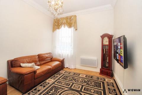 6 bedroom terraced house for sale, Albany Street, Hull, HU3