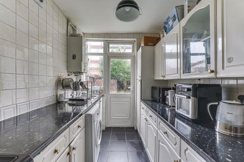 3 bedroom terraced house for sale, Cavendish Road, Edmonton