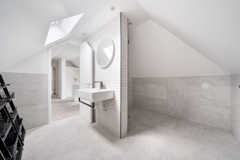 En-Suite Wet Room