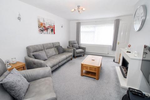 3 bedroom end of terrace house for sale, Firs Close, Hazlemere HP15