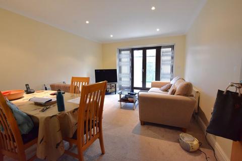 2 bedroom apartment for sale, Pinner View, Harrow