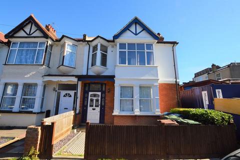 2 bedroom apartment for sale, Rutland Road, Harrow