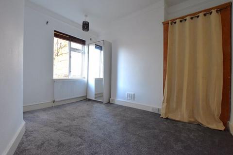 2 bedroom apartment for sale, Rutland Road, Harrow