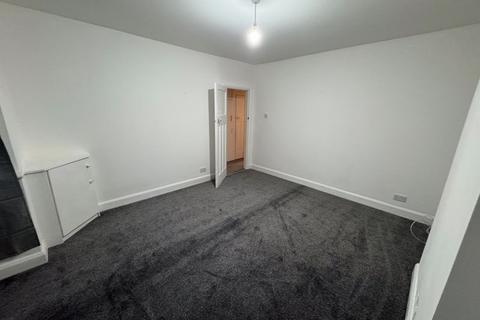 1 bedroom ground floor maisonette to rent, Nield Road, Hayes