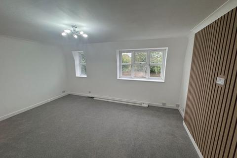 1 bedroom flat to rent, Forge Close, Harlington, Hayes