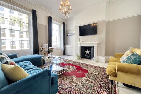 1 bedroom apartment for sale, Wellington Street, Cheltenham GL50