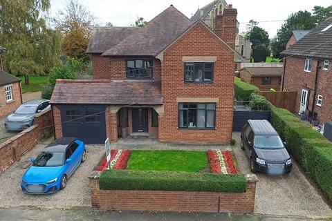 3 bedroom detached house for sale, Baggallay Street, Hereford