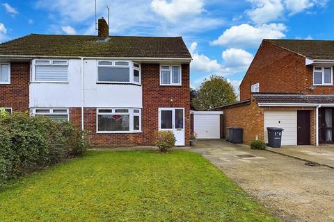 3 bedroom semi-detached house for sale, Paygrove Lane, Longlevens