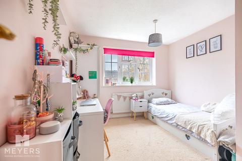 20 Ampfield Road, Bournemouth, BH8 0ET