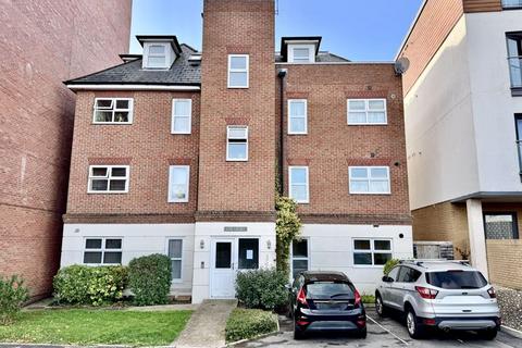 2 bedroom apartment for sale, Wimborne Road, Poole BH15