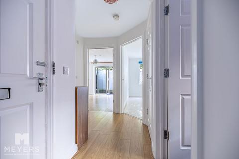 3, Bradbury Court, 1 - 3 Avon Close, Bournemouth, BH8 8RF