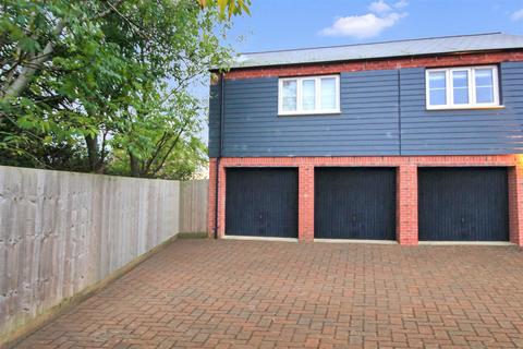 2 bedroom terraced house for sale, Lamport Way, Wellingborough NN8