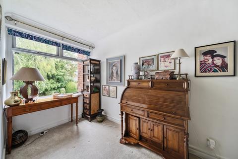 2 bedroom flat for sale, Norman Road, Winchester, Hampshire, SO23