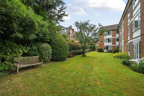 2 bedroom flat for sale, Norman Road, Winchester, Hampshire, SO23