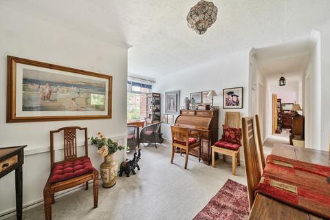 2 bedroom flat for sale, Norman Road, Winchester, Hampshire, SO23