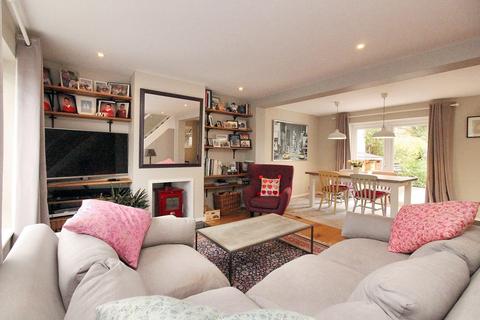 8 Bryants Close, Shillington, Hitchin, SG5 3PH