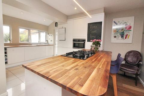 8 Bryants Close, Shillington, Hitchin, SG5 3PH