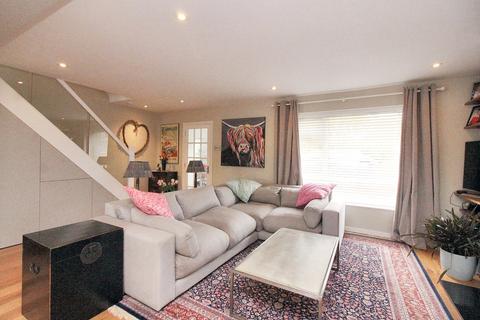 8 Bryants Close, Shillington, Hitchin, SG5 3PH