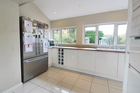 8 Bryants Close, Shillington, Hitchin, SG5 3PH