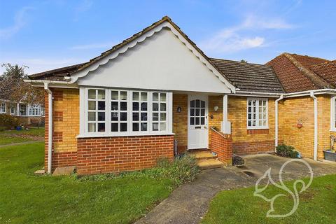 2 bedroom bungalow for sale, Banham Drive, Sudbury