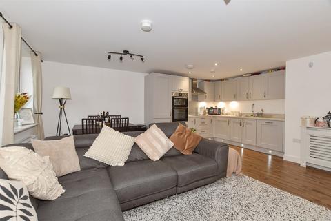 2 bedroom apartment for sale, Cornwell Avenue, Crawley, West Sussex