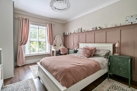 45 Bond Road, Southampton, SO18 1LR
