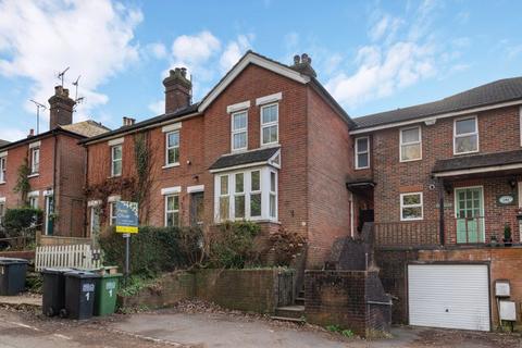 3 bedroom end of terrace house for sale, Mottins Hill, Crowborough