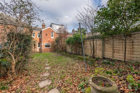 3 bedroom end of terrace house for sale, Mottins Hill, Crowborough