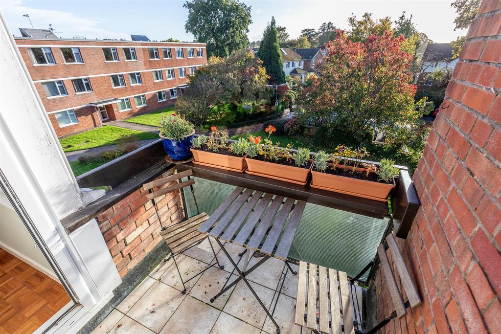 Rayleigh Road, Westbury on Trym Balcony.jpg