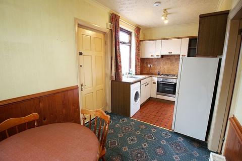 2 bedroom end of terrace house for sale, Bawtry Road, Sheffield